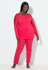 Пижама Пижама