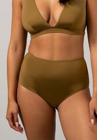 Низ от бикини Низ от бикини