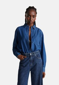 Джинсовая блузка Джинсовая блузка