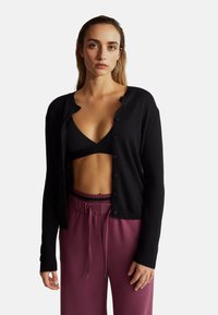 Кардиган Кардиган