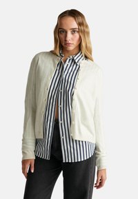 Кардиган Кардиган