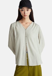 Блузка Блузка