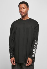 Лонгслив Лонгслив