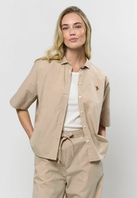 Блузка Блузка