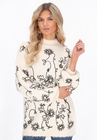 Пуловер Пуловер