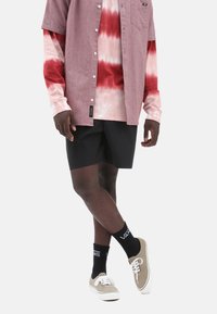 Шорты Шорты