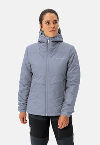 Спортивная куртка Спортивная куртка