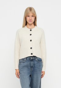 Жилет Жилет