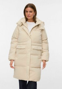 Пальто Пальто