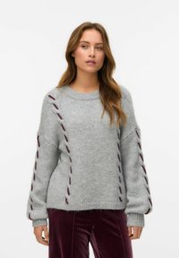 Длинный пуловер Длинный пуловер