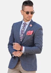 Галстук Галстук