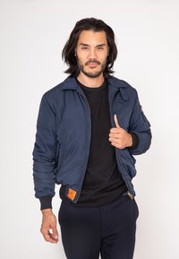 Куртка Куртка