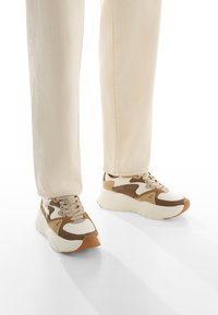 Сникерсы Сникерсы