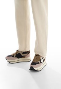 Сникерсы Сникерсы