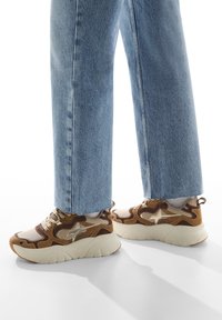 Сникерсы Сникерсы