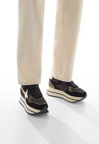 Сникерсы Сникерсы