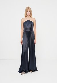 Комбинезон Комбинезон