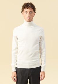 Водолазка Водолазка