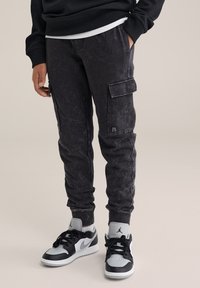 Брюки Брюки