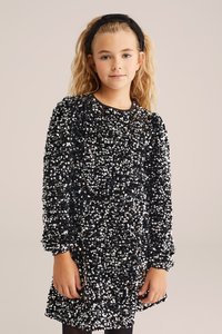 Платье Платье