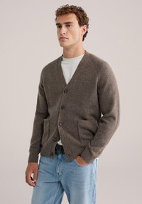 Кардиган Кардиган