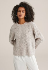 Пуловер Пуловер