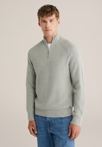 Пуловер Пуловер