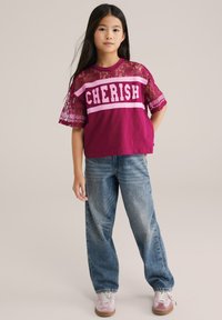 Футболка Футболка