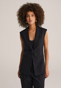 Жилет Жилет