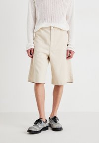 Прямые джинсы Прямые джинсы