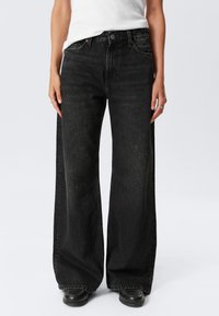 Джинсы Джинсы