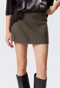 Мини-юбка Мини-юбка