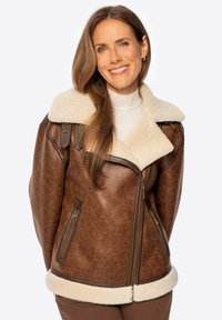 Блейзер Блейзер