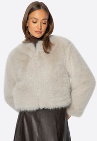 Куртка Куртка