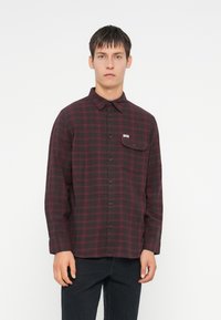 Рубашка Рубашка