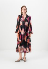 Коктейльное платье Коктейльное платье