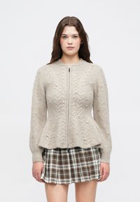 Кардиган Кардиган