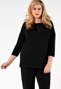 Майка с рукавом три четверти Майка с рукавом три четверти