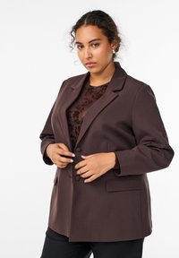 Блейзер Блейзер