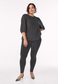 Леггинсы Леггинсы