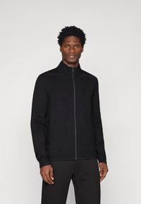 Спортивная кофта Спортивная кофта