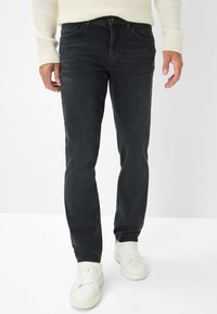 Прямые джинсы Прямые джинсы