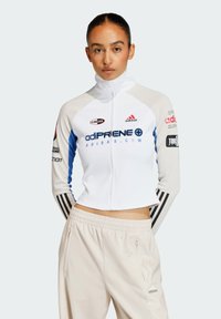 Жилет Жилет