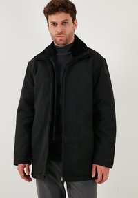 Пальто Пальто