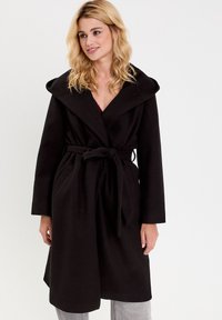 Тренч Тренч