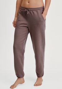 Спортивные штаны Спортивные штаны