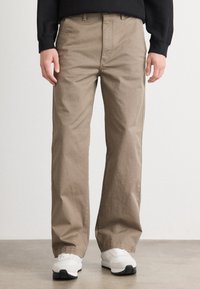 Брюки Брюки