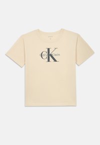 Футболка Футболка