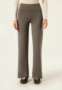 Брюки Брюки