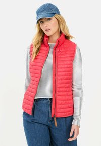 Жилет Жилет